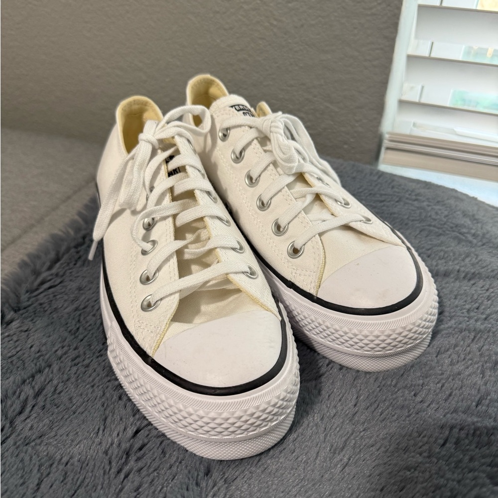 Converse All Star White platform Canvas Sneakers